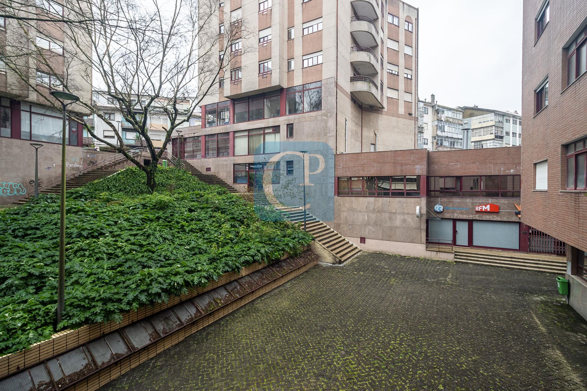 Apartamento T3 no Centro de Gaia