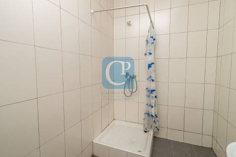 Loja em Santo Ovídio, Vila Nova de Gaia