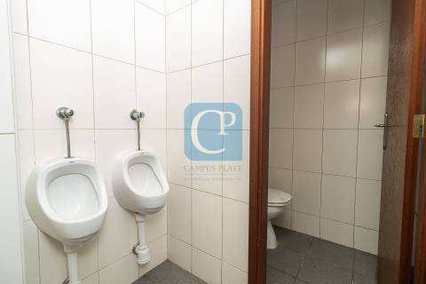 Loja em Santo Ovídio, Vila Nova de Gaia