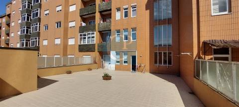 Apartamento T3 com terraço à Areosa, Rio Tinto