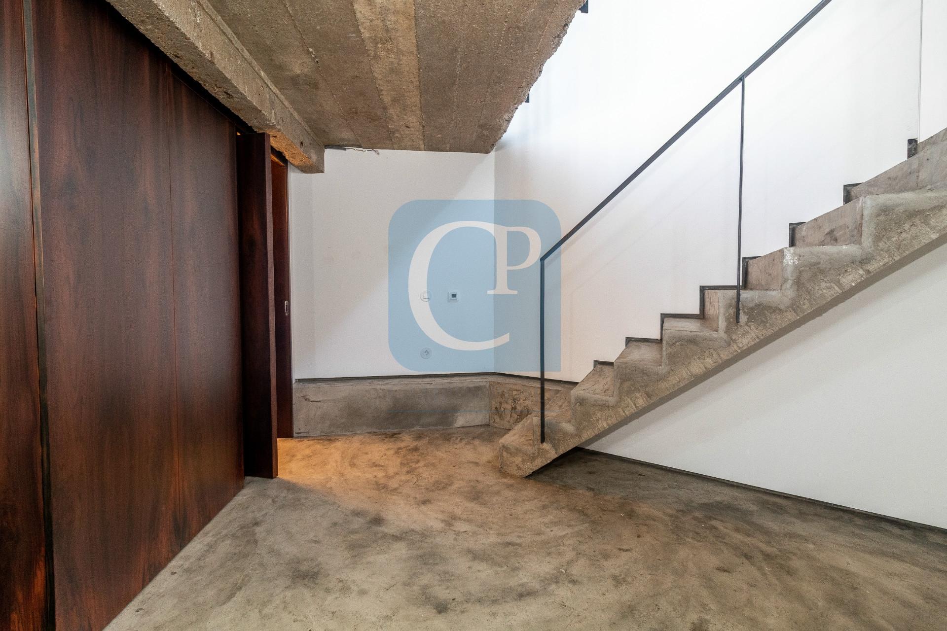 Apartamento T1 Duplex, Ramada Alta, em Cedofeita