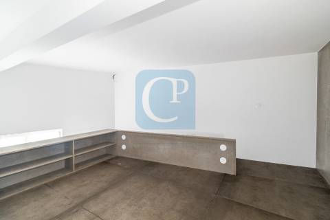 Apartamento T1 Duplex, Ramada Alta, em Cedofeita