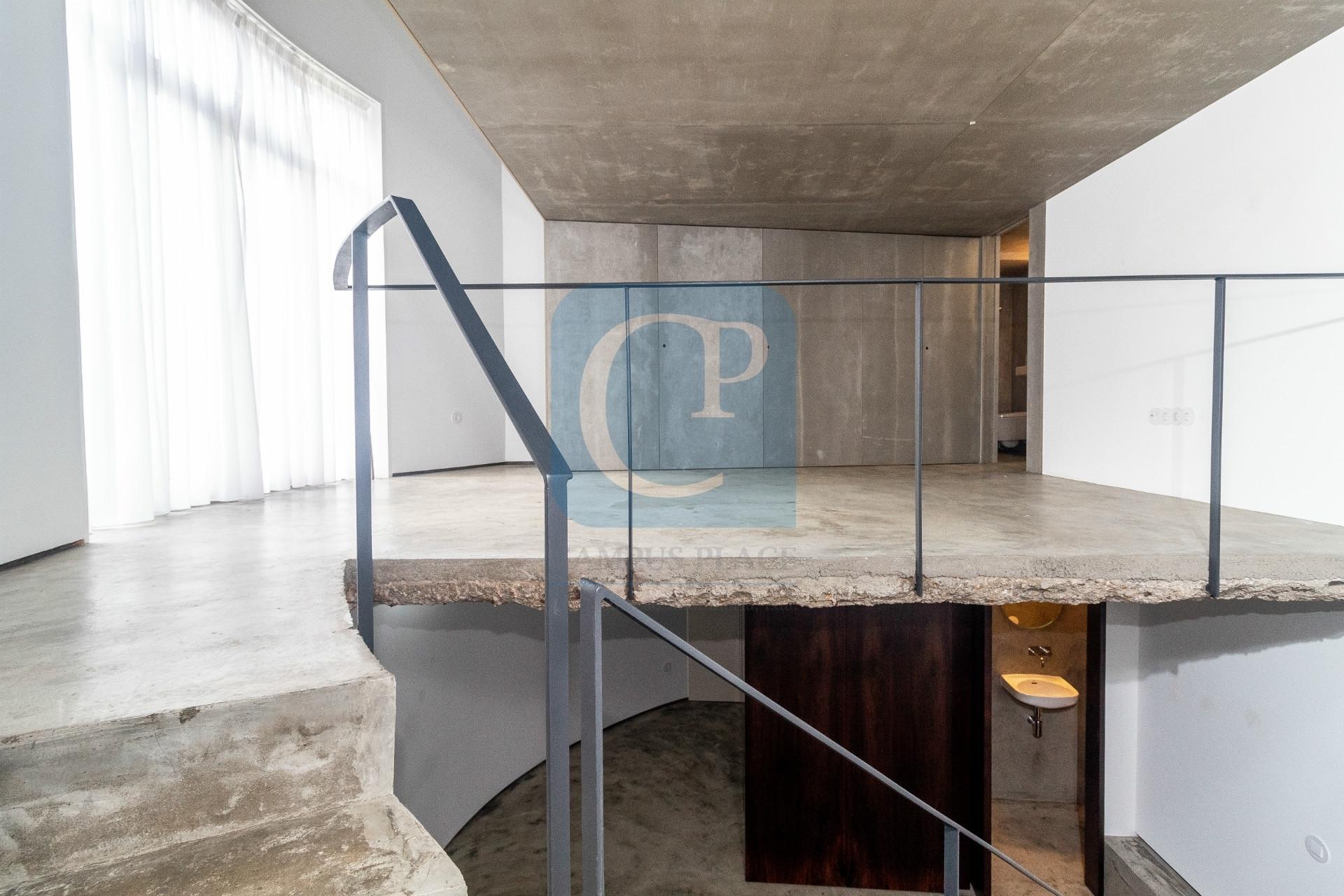 Apartamento T1 Duplex, Ramada Alta, em Cedofeita