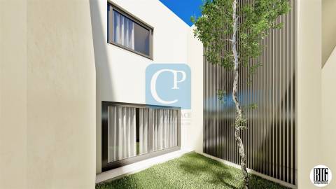 Moradia T6,  na zona ARU, em Matosinhos Sul