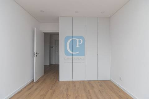 Apartamento T1 novo com varanda - Empreendimento Agra Campus