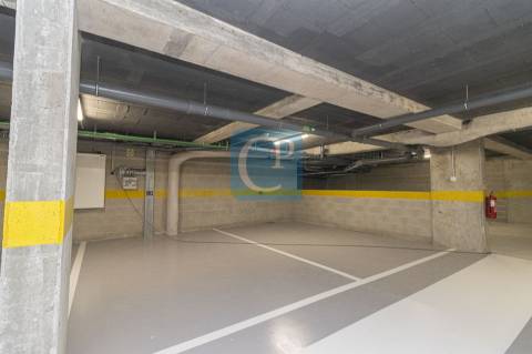 Apartamento T1 novo com varanda - Empreendimento Agra Campus