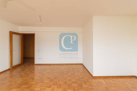 Apartamento T0 em Matosinhos Sul