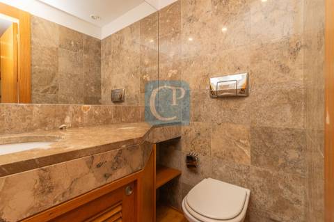 Apartamento T3 equipado e semi-mobilado na Prelada, Porto