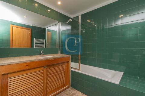 Apartamento T3 equipado e semi-mobilado na Prelada, Porto