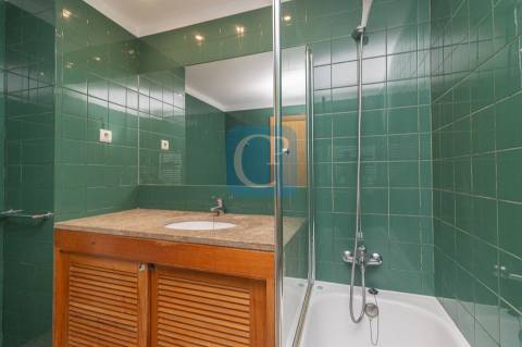 Apartamento T3 equipado e semi-mobilado na Prelada, Porto