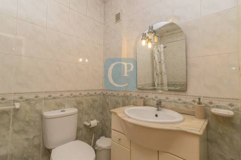 Apartamento T1 mobilado e equipado, ao Colégio Luso-Francês