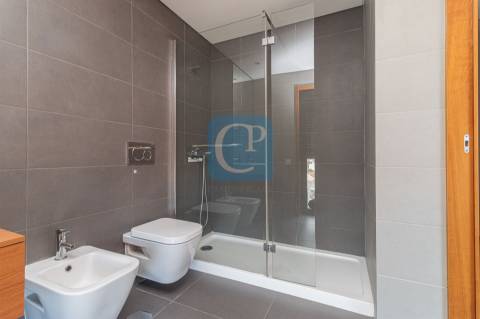 Apartamento T1 Kit, no Asprela Domus I, ao Hospital S. João