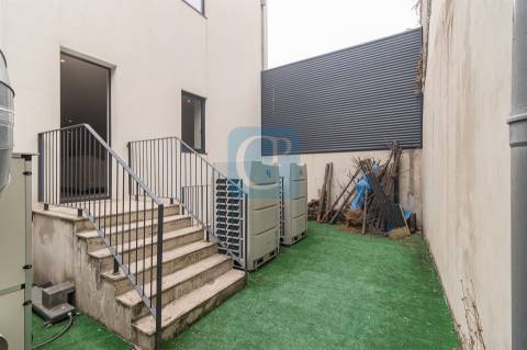 Apartamento T3 novo com terraço, em Cedofeita, Porto