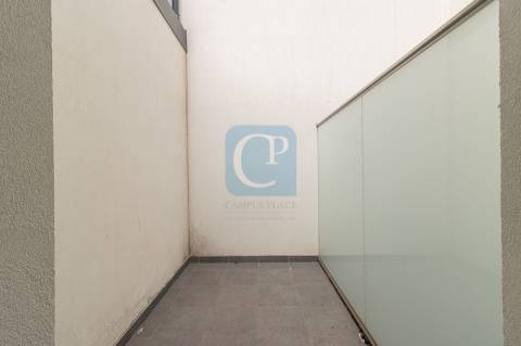 Apartamento T3 novo com terraço, em Cedofeita, Porto