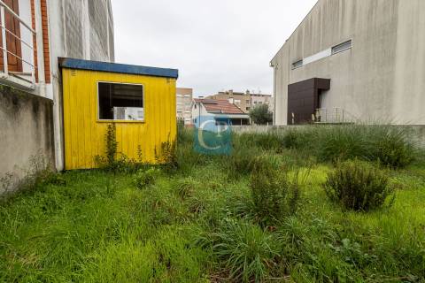Lote de terreno na Pedra Verde, em São Mamede de Infesta
