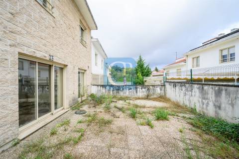 Moradia V4+1 ao Freixo, Campanhã, Porto