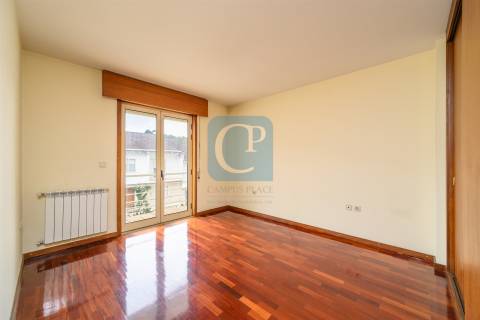 Moradia V4+1 ao Freixo, Campanhã, Porto