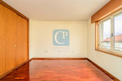 Moradia V4+1 ao Freixo, Campanhã, Porto