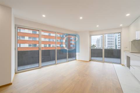 Apartamento T2 novo no Edifício Bela Vista - Boavista