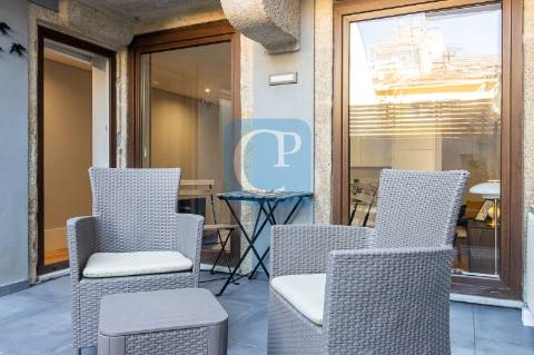 Apartamento T0 equipado e mobilado em Bonfim, Porto