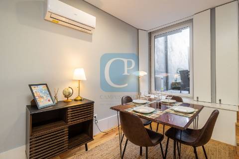 Apartamento T0 equipado e mobilado em Bonfim, Porto