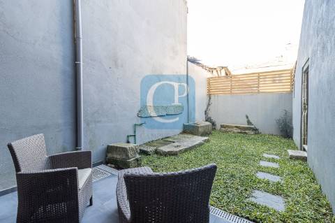 Apartamento T0 equipado e mobilado em Bonfim, Porto