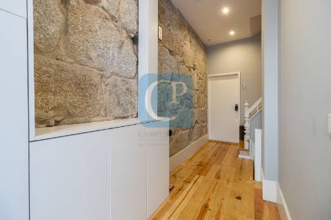 Apartamento T0 equipado e mobilado em Bonfim, Porto