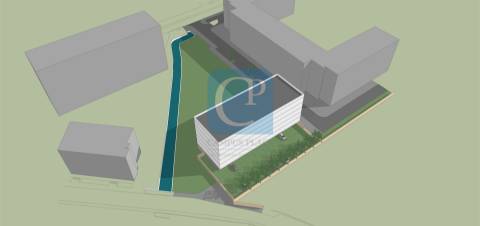 Lote de Terreno Urbano em Vermoim, Maia