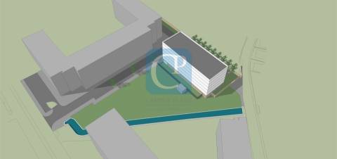 Lote de Terreno Urbano em Vermoim, Maia