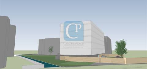 Lote de Terreno Urbano em Vermoim, Maia