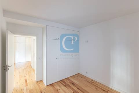 Apartamento T2 equipado, próximo do Hospital de São João