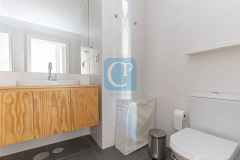 Apartamento T2 equipado, próximo do Hospital de São João