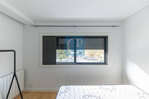 Apartamento T2 equipado, próximo do Hospital de São João