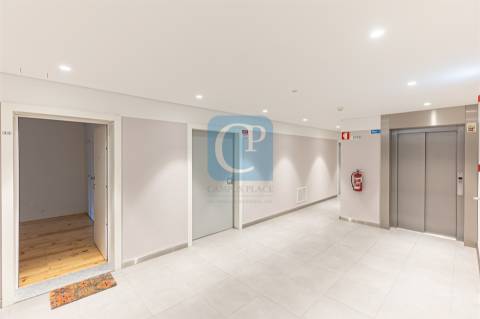 Apartamento T2 equipado, próximo do Hospital de São João