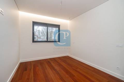Apartamento T3 de luxo em Matosinhos