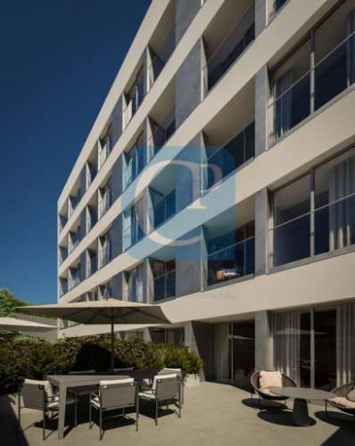 Apartamento T1 em construção - Edifício Combatentes 165