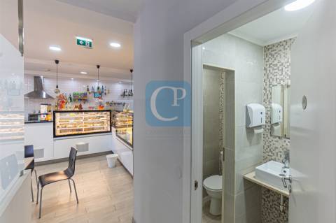 Café mobilado e equipado na Cidade da Maia, Maia