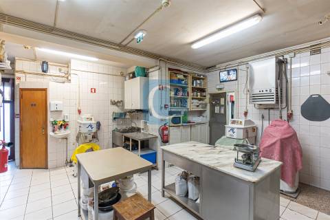 Café mobilado e equipado na Cidade da Maia, Maia