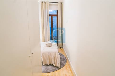 Apartamento T2 Kit, Empreendimento Trindade, na Baixa do Porto