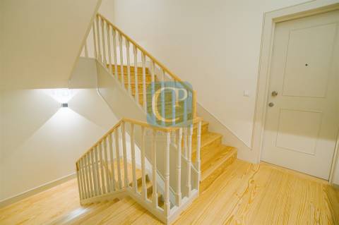 Apartamento T0, Empreendimento Trindade, na Baixa do Porto