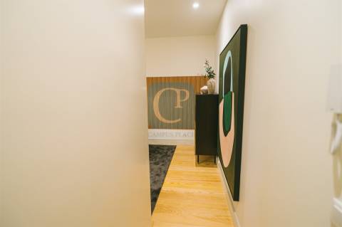 Apartamento T0, Empreendimento Trindade, na Baixa do Porto