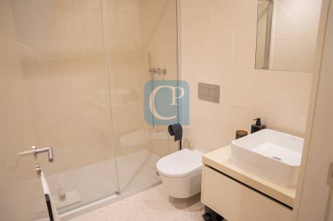 Apartamento T2 Duplex, Empreendimento Trindade, na Baixa do Porto