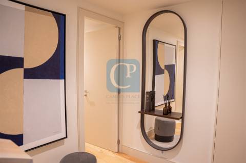 Apartamento T2 Duplex, Empreendimento Trindade, na Baixa do Porto