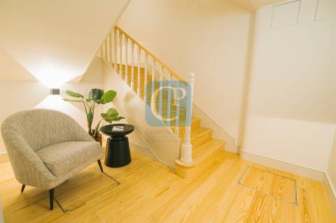 Apartamento T1 Duplex, Empreendimento Trindade, na Baixa do Porto