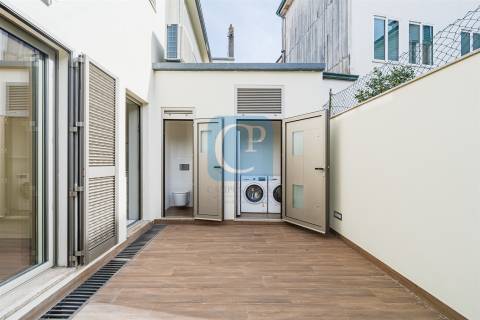 Moradia Geminada V3+2 ao Hospital São João, Paranhos, Porto