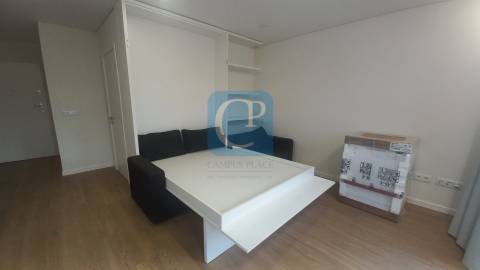 Apartamento T0 Kit novo, ao Hospital de S. João