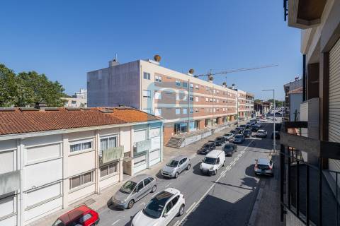 Apartamento T0 Kit novo, ao Hospital de S. João