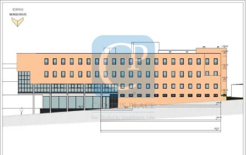 Loja para serviços no centro de Matosinhos