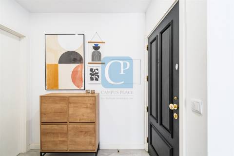 Apartamento T1 com terraço em Leça da Palmeira