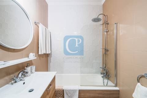 Apartamento T1 com terraço em Leça da Palmeira